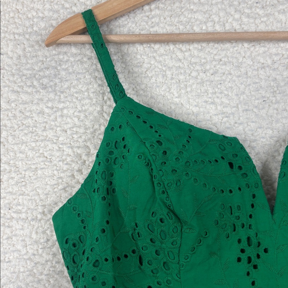 NWOT Guess Womens Green Cotton Eyelet Ruffled Asymmetric Hem Midi Dress Size 4 - Picture 5 of 14